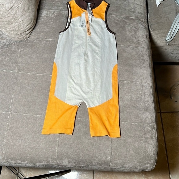 Zara Orange and White Tank Top with Color-Block Design - Picture 14 of 15